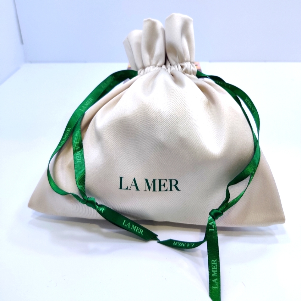 La Mer Satin Drawings Makeup Bag